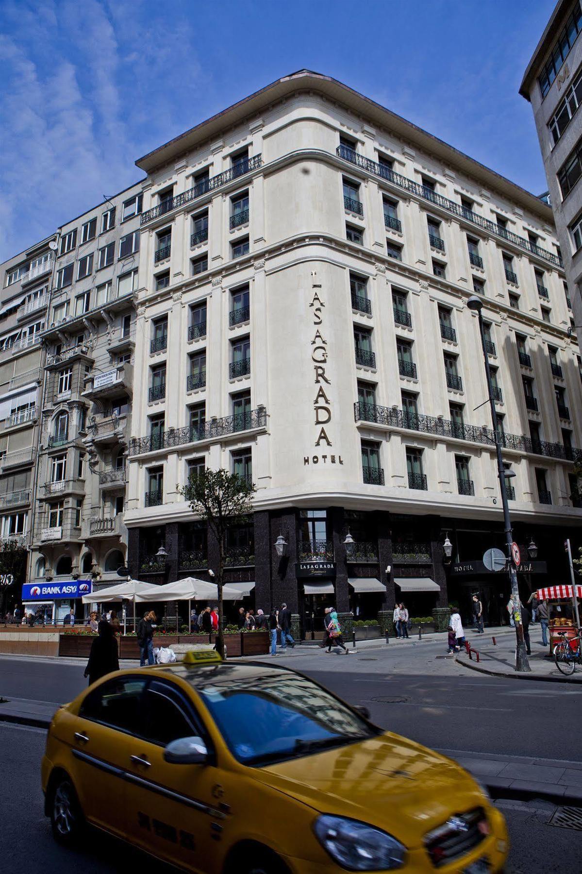 Lasagrada Hotel Istanbul Exterior photo The hotel in 2011